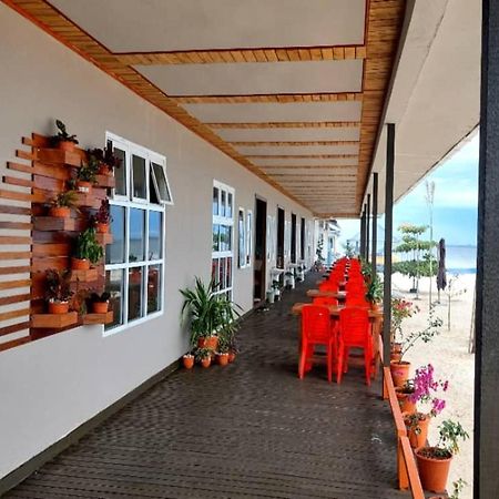 Santiri Island Resort Semporna Exteriör bild