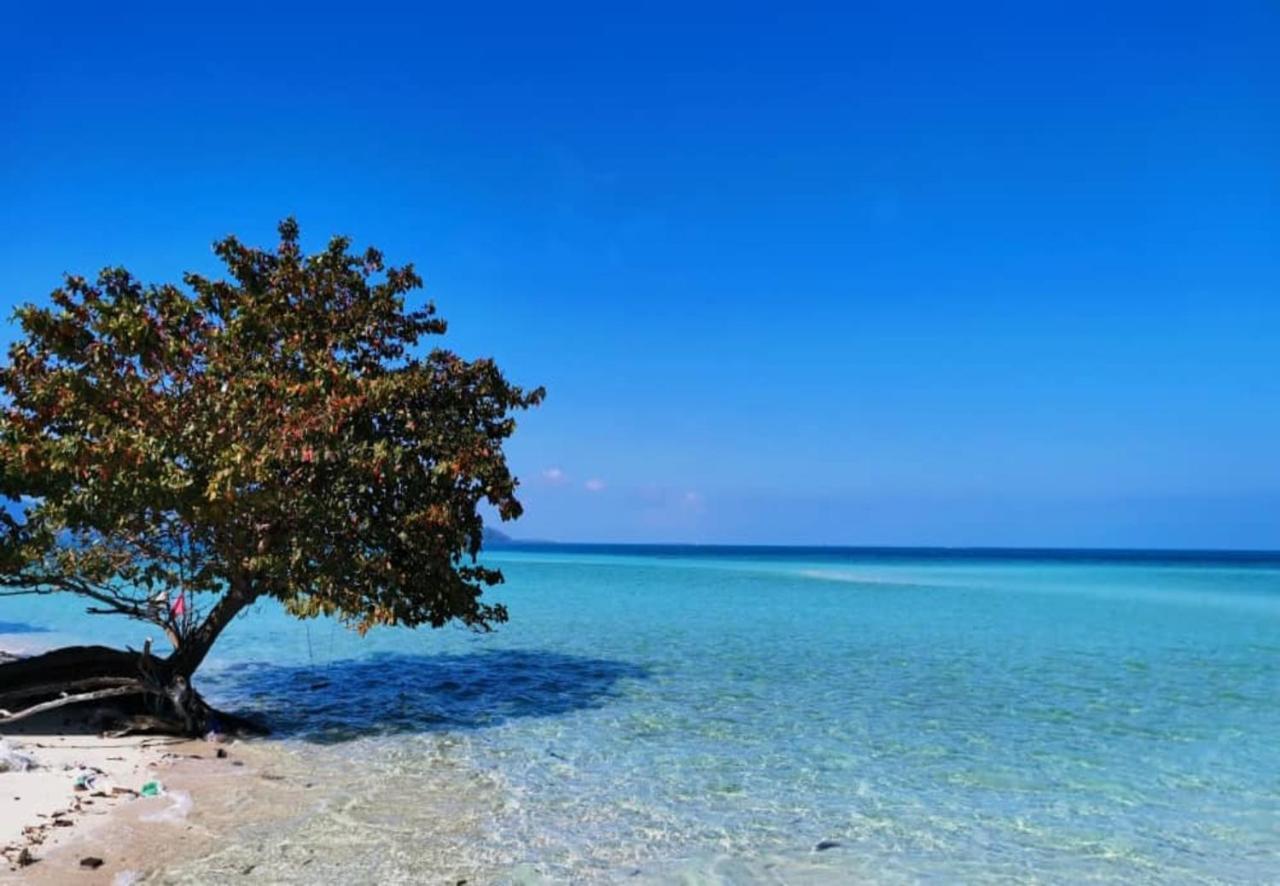 Santiri Island Resort Semporna Exteriör bild