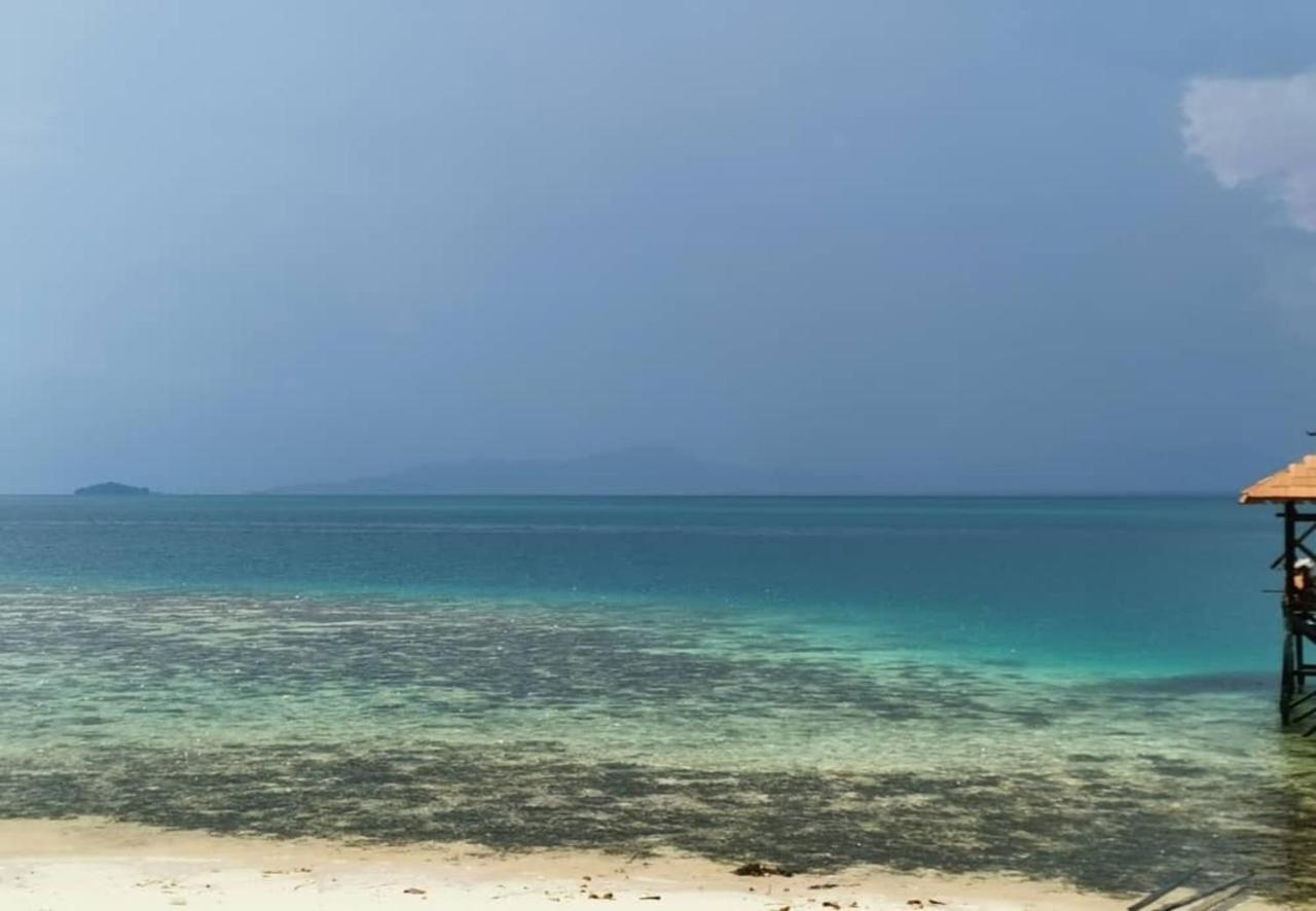 Santiri Island Resort Semporna Exteriör bild